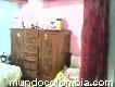 Vendo Chifonier En Madera De Cedro Buen Estado