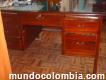 Escritorio antiguo en madera