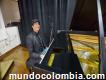 Iván Martínez pianista con amplia experiencia y pedagogía